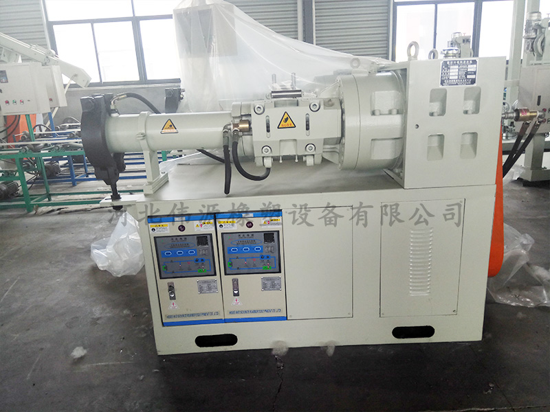 矽橡膠擠出機